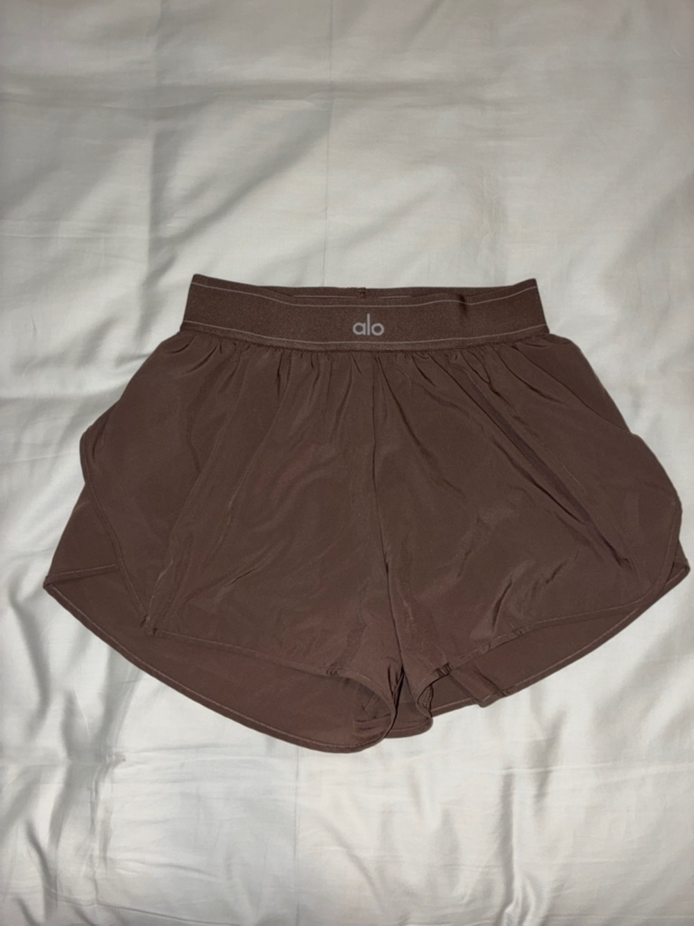 Alo Women's Brown Active Shorts